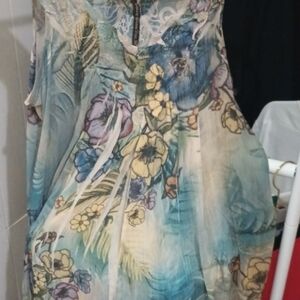 Sienna Rose Floral Tank Top - Blue and Cream